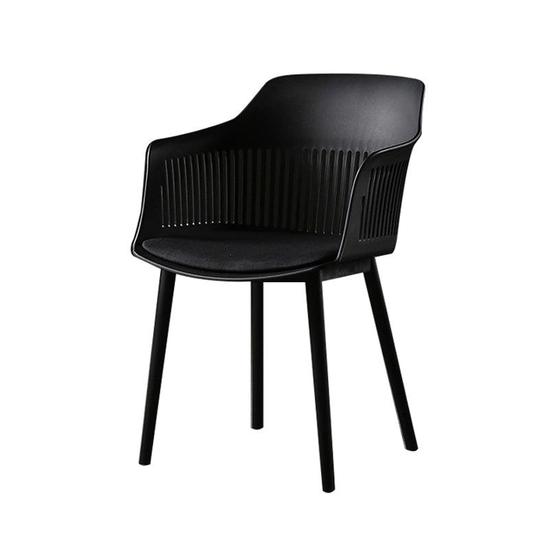 Contemporary Slat Back Arm Chair Matte Finish Metal Chair for Patio Clearhalo ' kitchen&dining_furn' 'Dining Chairs' 'Dining Tables & Seating' 'dining_chair' 'furn' 'furn_dining_chair' 'Furniture' 'furniture_dining_chair' 'Kitchen & Dining Furniture' 'kitchen' 4287531