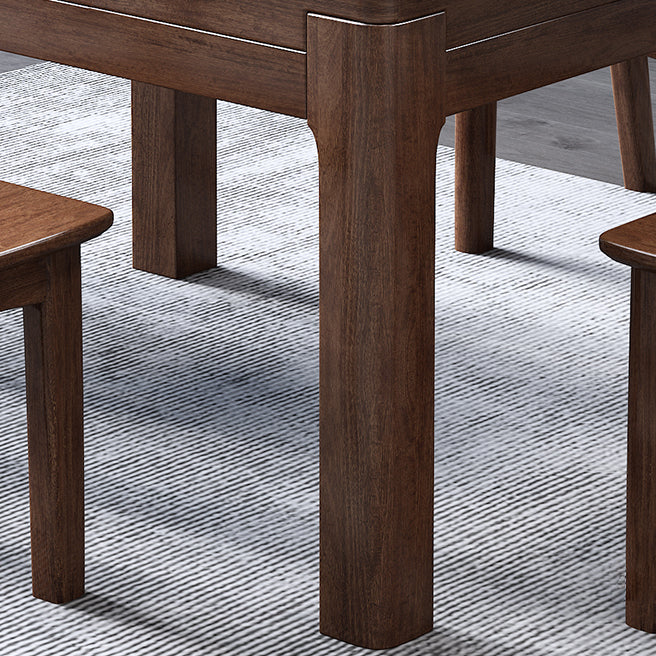 30.7''H Modern Brown Extendable Table Solid Wood Round Dining Table with 4 Legs Base Clearhalo ' dining_table' 'Dining Tables & Seating' 'Dining Tables' 'furn' 'furn_dining_table' 'Furniture' 'furniture_dining_table' 'Kitchen & Dining Furniture' 'kitchen&dining_furn' 'kitchen' 'kitchen_dining_table' 4288168