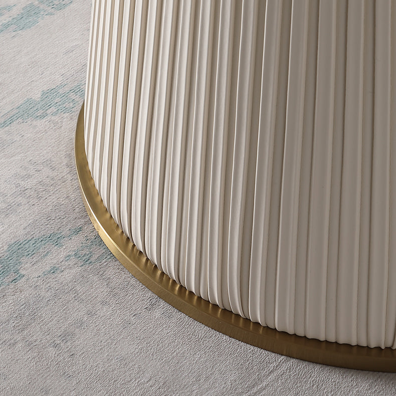 Round Stone Dining Table Luxury Style Pedestal Casual Furniture for Home Clearhalo ' dining_table' 'Dining Tables & Seating' 'Dining Tables' 'furn' 'furn_dining_table' 'Furniture' 'furniture_dining_table' 'Kitchen & Dining Furniture' 'kitchen&dining_furn' 'kitchen' 'kitchen_dining_table' 4288356