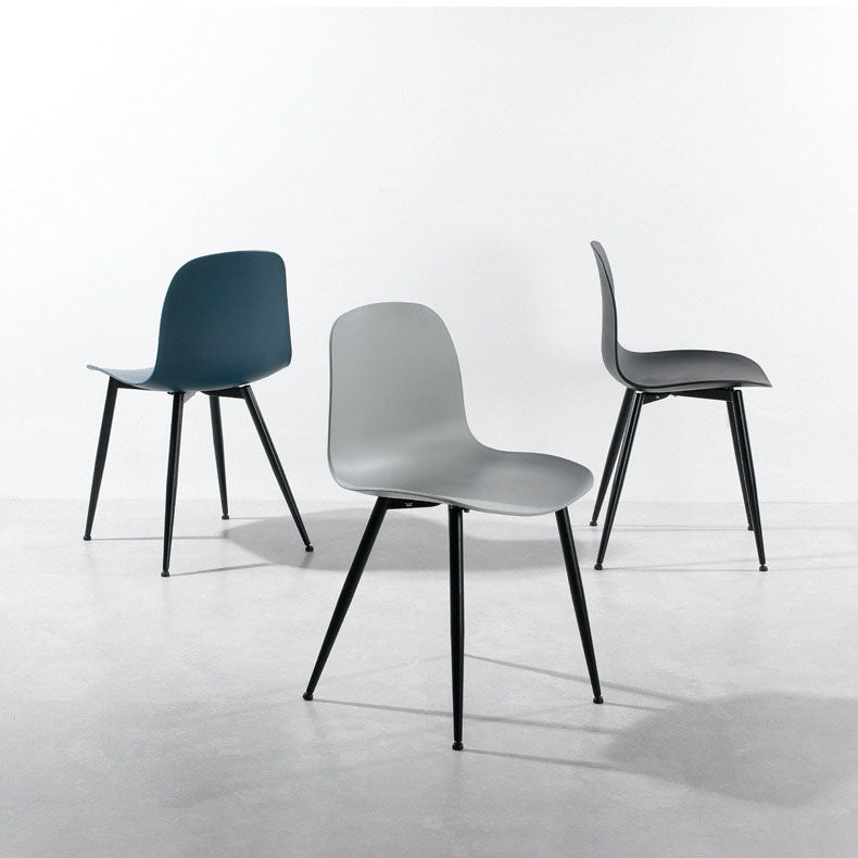 Contemporary Home Side Chair Solid Back Metal Legs Plastic Dining Room Chair (Set of 4) Clearhalo ' kitchen&dining_furn' 'Dining Chairs' 'Dining Tables & Seating' 'dining_chair' 'Furniture' 'furniture_dining_chair' 'Kitchen & Dining Furniture' 'kitchen' 4288581