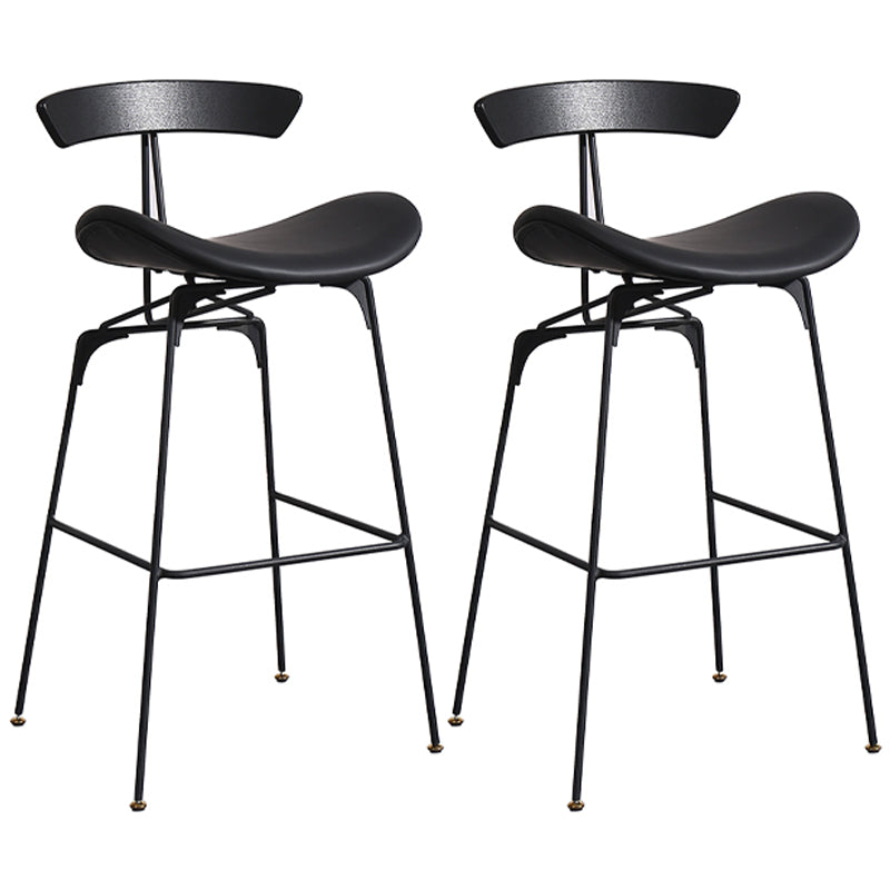 Nordic Iron Simple Barstool Indoor Tall Stool with Imitation Leather Seat(set of 2) Black 2 Piece Set Clearhalo 'Bar Furniture' 'Bar Stools' 'bar_stools' 'furn' 'furn_bar_stools' 'furniture_bar_stools' 'Kitchen & Dining Furniture' 'kitchen&dining_furn' 'kitchen' 'kitchen_furn' Furniture' 4289845