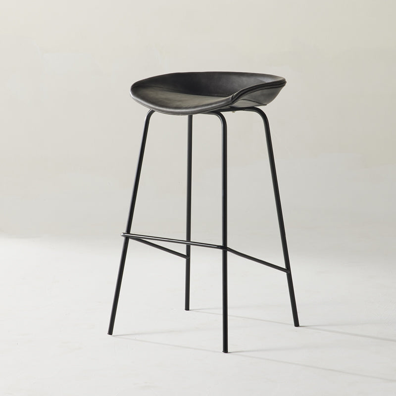 Scandinavian Metal Black Counter Stools Bucket Seat Bar Stools with Footrest Grey 1 Piece Clearhalo 'Bar Furniture' 'Bar Stools' 'bar_stools' 'furn' 'furn_bar_stools' 'furniture_bar_stools' 'Kitchen & Dining Furniture' 'kitchen&dining_furn' 'kitchen' 'kitchen_furn' Furniture' 4290086