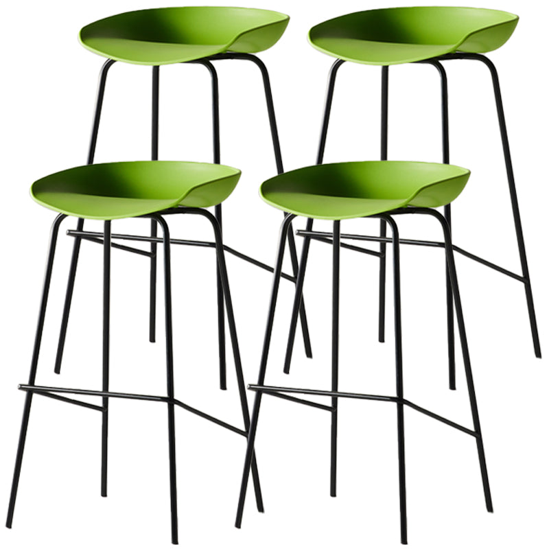 Scandinavian Metal Black Counter Stools Bucket Seat Bar Stools with Footrest Green 4 Piece Set Clearhalo 'Bar Furniture' 'Bar Stools' 'bar_stools' 'furn' 'furn_bar_stools' 'furniture_bar_stools' 'Kitchen & Dining Furniture' 'kitchen&dining_furn' 'kitchen' 'kitchen_furn' Furniture' 4290088