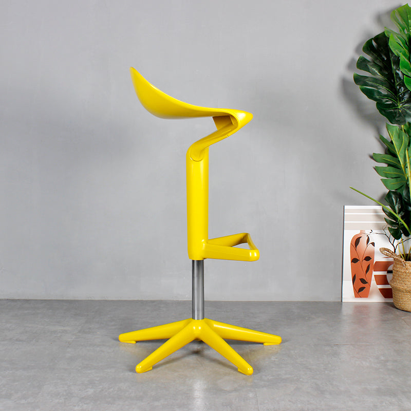 Dinning Room Modern Plastic Barstool Rotating Lifting Macron Bar Stool with Backrests Yellow 1 Piece Clearhalo 'Bar Furniture' 'Bar Stools' 'bar_stools' 'furn' 'furn_bar_stools' 'furniture_bar_stools' 'Kitchen & Dining Furniture' 'kitchen&dining_furn' 'kitchen' 'kitchen_furn' Furniture' 4290221
