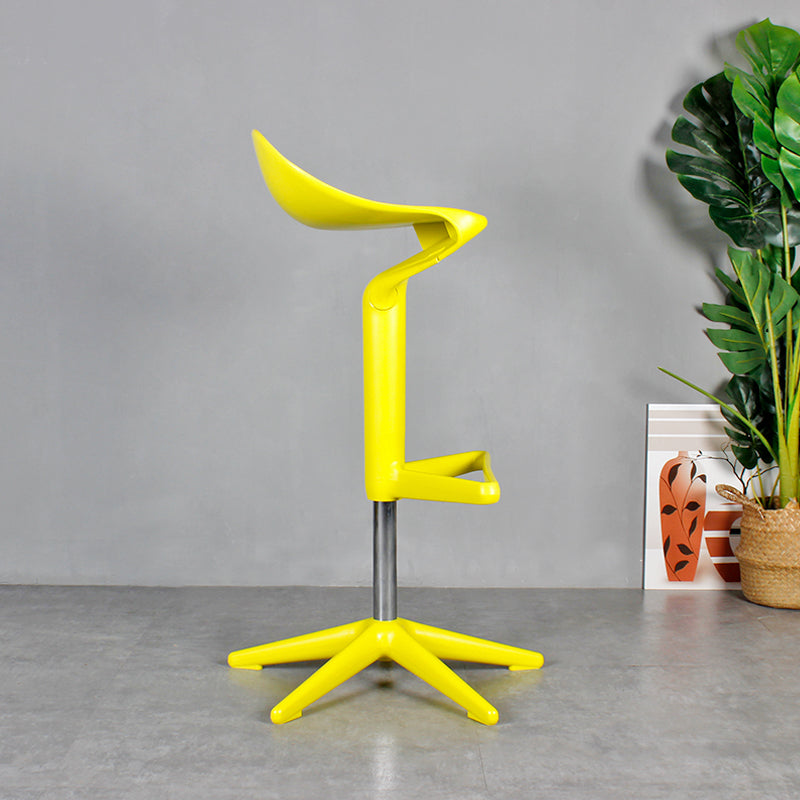 Dinning Room Modern Plastic Barstool Rotating Lifting Macron Bar Stool with Backrests Lemon Yellow 1 Piece Clearhalo 'Bar Furniture' 'Bar Stools' 'bar_stools' 'furn' 'furn_bar_stools' 'furniture_bar_stools' 'Kitchen & Dining Furniture' 'kitchen&dining_furn' 'kitchen' 'kitchen_furn' Furniture' 4290234