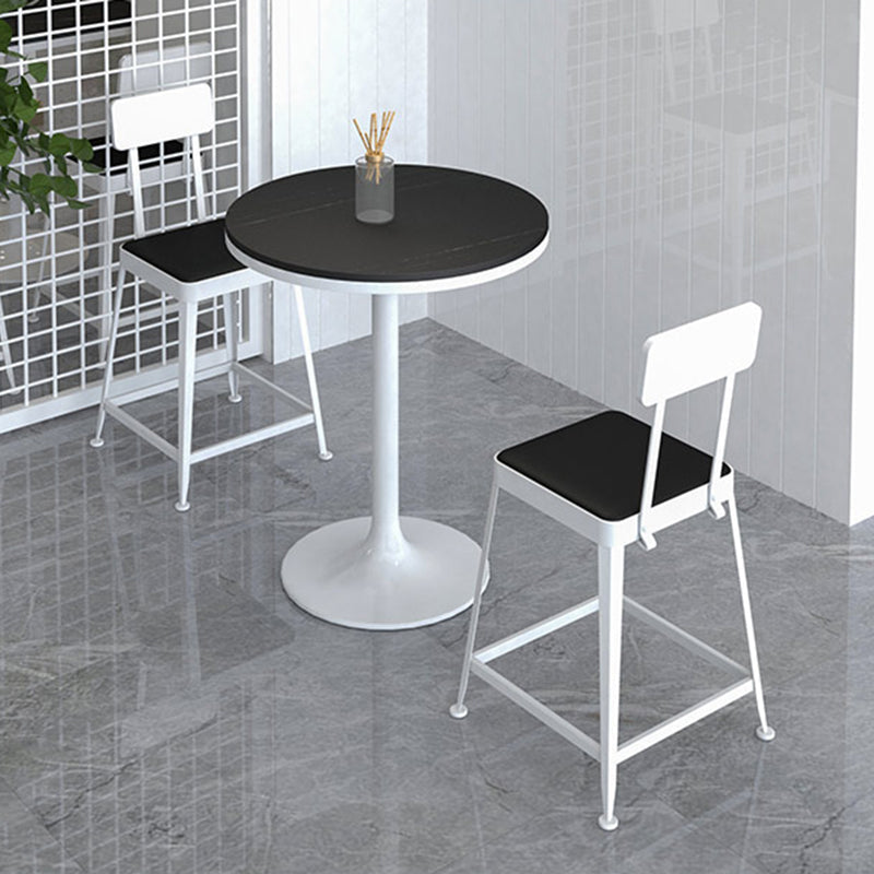 Nordic Style Barstool Indoor Metal 4 Legs Bar Stool for Coffee Shop Clearhalo 'Bar Furniture' 'Bar Stools' 'bar_stools' 'furn' 'furn_bar_stools' 'furniture_bar_stools' 'Kitchen & Dining Furniture' 'kitchen&dining_furn' 'kitchen' 'kitchen_furn' Furniture' 4290322