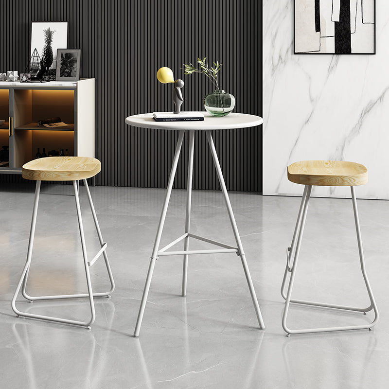 Round Indoor Industrial Bar Dining Table Iron Tripod Pedestal Bistro Table with Footrest White Without Chairs Clearhalo 'Bar Furniture' 'Bar Tables' 'bar_tables' 'furn' 'furn_bar_tables' 'Furniture' 'furniture_bar_tables' 'Kitchen & Dining Furniture' 'kitchen&dining_furn' 'kitchen' 4296248