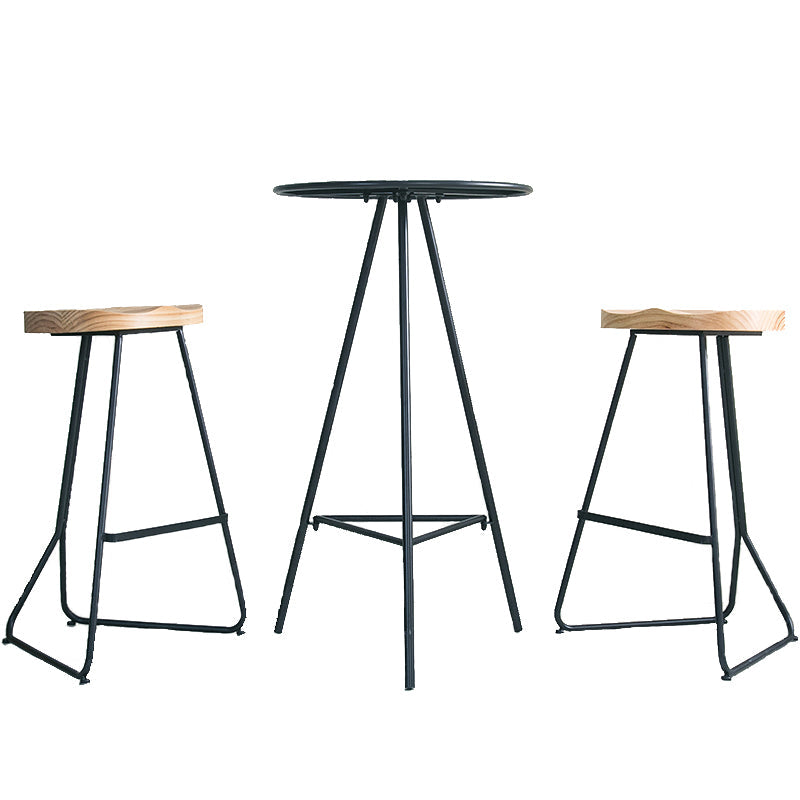 Round Indoor Industrial Bar Dining Table Iron Tripod Pedestal Bistro Table with Footrest Clearhalo 'Bar Furniture' 'Bar Tables' 'bar_tables' 'furn' 'furn_bar_tables' 'Furniture' 'furniture_bar_tables' 'Kitchen & Dining Furniture' 'kitchen&dining_furn' 'kitchen' 4296252