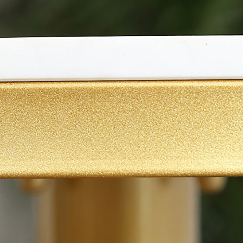 Glam Gold Metal Bar Table 21.6"W Round Top Marble Bistro Table for Breakroom Clearhalo 'Bar Furniture' 'Bar Tables' 'bar_tables' 'furn' 'furn_bar_tables' 'Furniture' 'furniture_bar_tables' 'Kitchen & Dining Furniture' 'kitchen&dining_furn' 'kitchen' 4296469