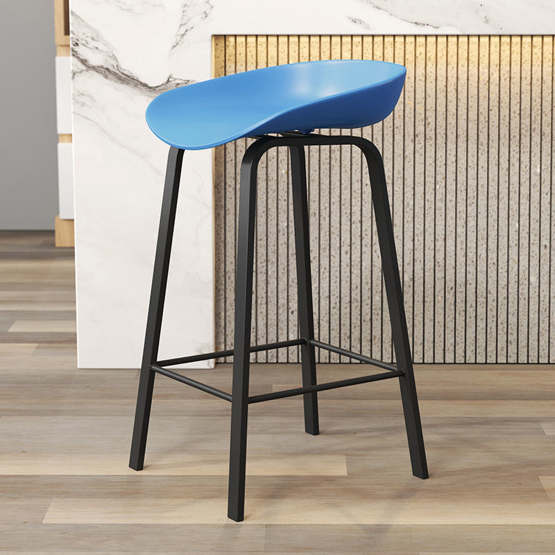 Modern Footrest Low Back Bar Stool Plastic Indoor Bucket Counter-height Stool Blue 1 Piece Clearhalo 'Bar Furniture' 'Bar Stools' 'bar_stools' 'furn' 'furn_bar_stools' 'furniture_bar_stools' 'Kitchen & Dining Furniture' 'kitchen&dining_furn' 'kitchen' 'kitchen_furn' Furniture' 4296750