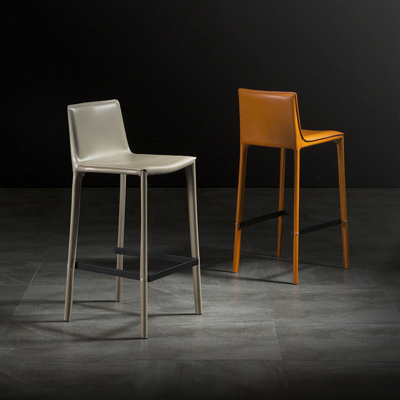 Contemporary Leather Quilted Bar Stool Indoor Barstool with Footrest Clearhalo 'Bar Furniture' 'Bar Stools' 'bar_stools' 'furn' 'furn_bar_stools' 'furniture_bar_stools' 'Kitchen & Dining Furniture' 'kitchen&dining_furn' 'kitchen' 'kitchen_furn' Furniture' 4297107