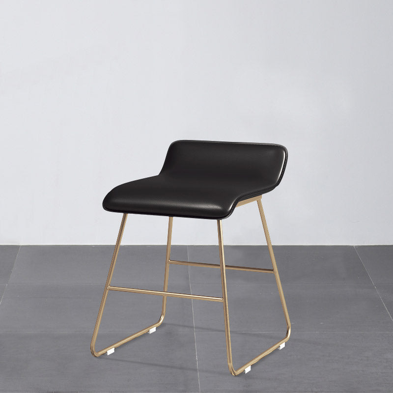 Glam Counter Round Bar Stool Armless Leather Bar Stool with Footrest Iron Base Black 1 Piece Short Stool(18"H) Clearhalo 'Bar Furniture' 'Bar Stools' 'bar_stools' 'furn' 'furn_bar_stools' 'furniture_bar_stools' 'Kitchen & Dining Furniture' 'kitchen&dining_furn' 'kitchen' 'kitchen_furn' Furniture' 4297333