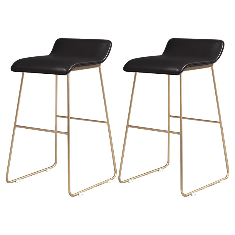 Glam Counter Round Bar Stool Armless Leather Bar Stool with Footrest Iron Base Black 2 Piece Set Counter Stool(26"H) Clearhalo 'Bar Furniture' 'Bar Stools' 'bar_stools' 'furn' 'furn_bar_stools' 'furniture_bar_stools' 'Kitchen & Dining Furniture' 'kitchen&dining_furn' 'kitchen' 'kitchen_furn' Furniture' 4297337