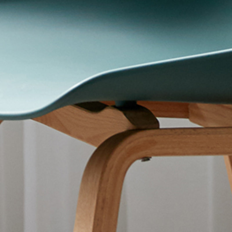 Scandinavian Restaurant Solid Back Side Chair Wood Matte Finish Dining Chair Clearhalo ' kitchen&dining_furn' 'Dining Chairs' 'Dining Tables & Seating' 'dining_chair' 'furn' 'furn_dining_chair' 'Furniture' 'furniture_dining_chair' 'Kitchen & Dining Furniture' 'kitchen' 4316030