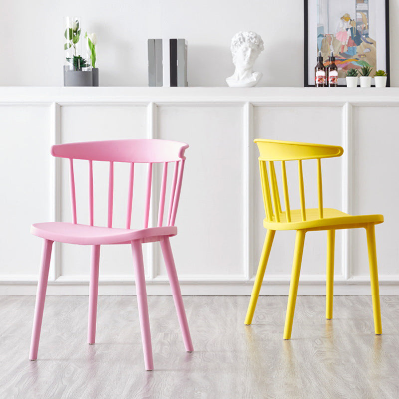 Scandinavian Home Slat Back Side Chair Matte Finish Plastic Dining Chair Clearhalo ' kitchen&dining_furn' 'Dining Chairs' 'Dining Tables & Seating' 'dining_chair' 'furn' 'furn_dining_chair' 'Furniture' 'furniture_dining_chair' 'Kitchen & Dining Furniture' 'kitchen' 4316265