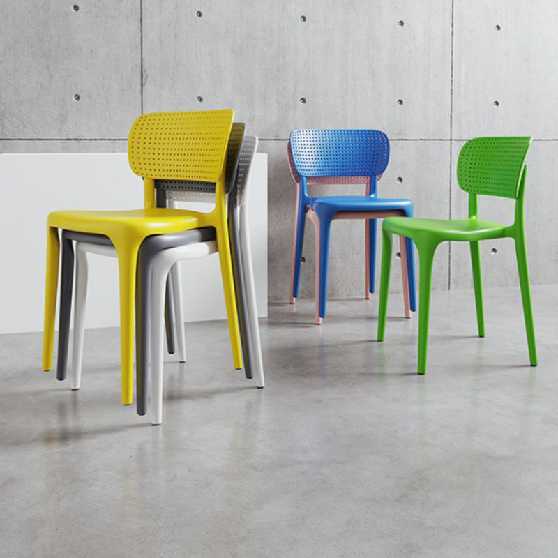 Restaurant Contemporary Plastic Side Chair Matte Finish Open Back Dining Chair Clearhalo ' kitchen&dining_furn' 'Dining Chairs' 'Dining Tables & Seating' 'dining_chair' 'furn' 'furn_dining_chair' 'Furniture' 'furniture_dining_chair' 'Kitchen & Dining Furniture' 'kitchen' 4316465