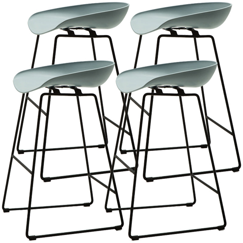Scandinavian Style Bar-stool with Bucket Seat Counter Chair for Kitchen Bar Pewter 4 Piece Set Counter Stool(26"H) Clearhalo 'Bar Furniture' 'Bar Stools' 'bar_stools' 'furn' 'furn_bar_stools' 'furniture_bar_stools' 'Kitchen & Dining Furniture' 'kitchen&dining_furn' 'kitchen' 'kitchen_furn' Furniture' 4321661