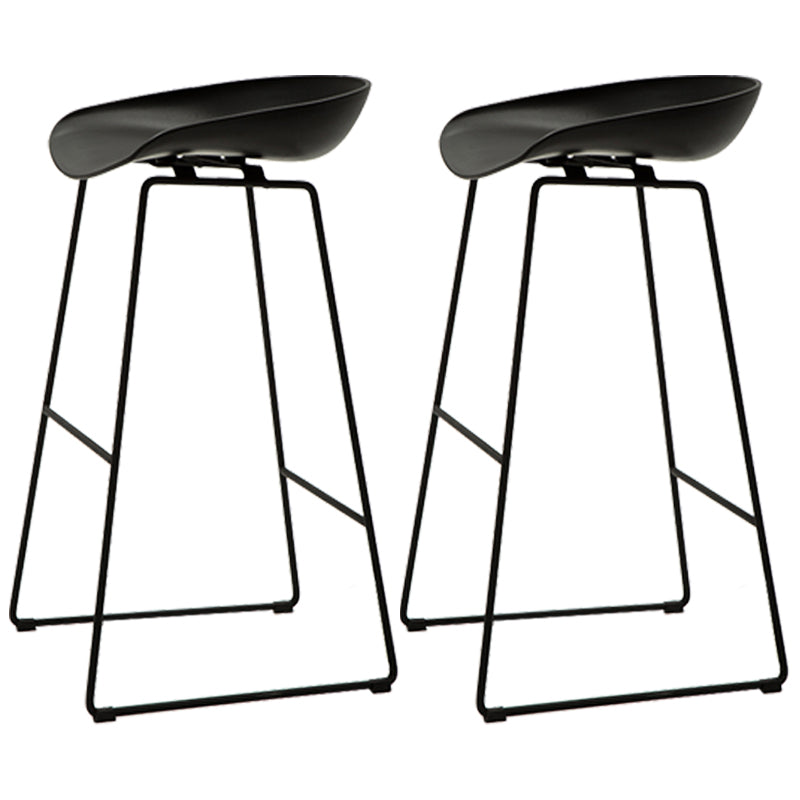 Scandinavian Style Bar-stool with Bucket Seat Counter Chair for Kitchen Bar Black 2 Piece Set Bar Stool(30"H) Clearhalo 'Bar Furniture' 'Bar Stools' 'bar_stools' 'furn' 'furn_bar_stools' 'furniture_bar_stools' 'Kitchen & Dining Furniture' 'kitchen&dining_furn' 'kitchen' 'kitchen_furn' Furniture' 4321679