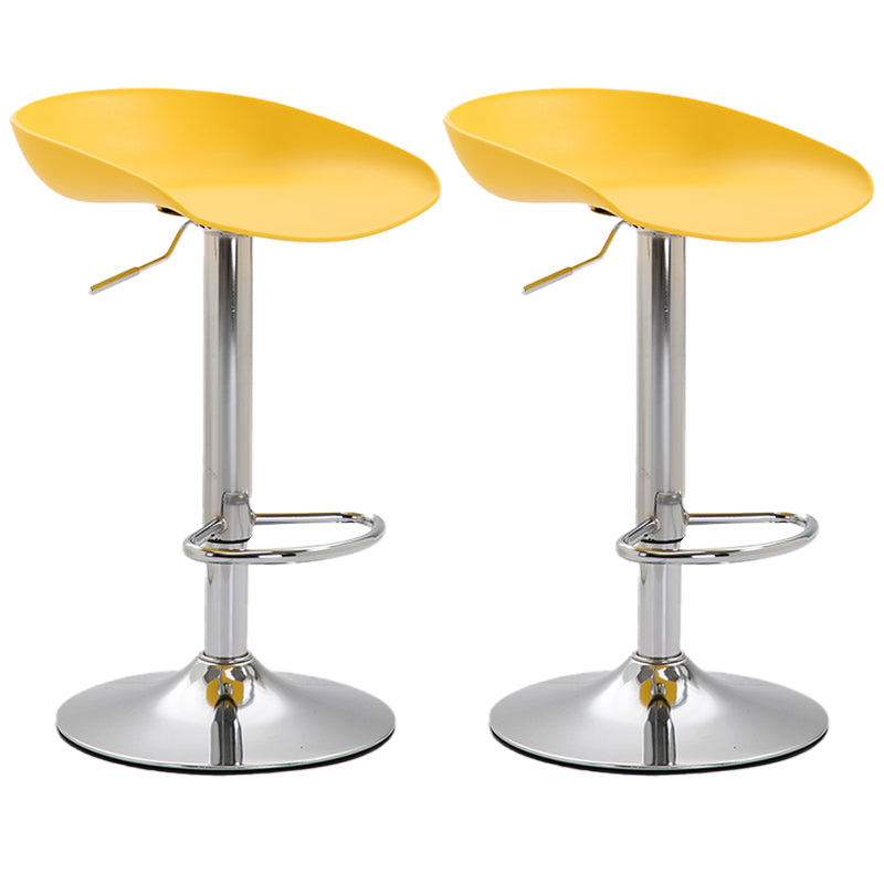 Industrial Style Plastic Seats Barstool Rotating Lifting Metal Leg Bar Stool for Indoor Yellow Silver 2 Piece Set Clearhalo 'Bar Furniture' 'Bar Stools' 'bar_stools' 'furn' 'furn_bar_stools' 'furniture_bar_stools' 'Kitchen & Dining Furniture' 'kitchen&dining_furn' 'kitchen' 'kitchen_furn' Furniture' 4329635