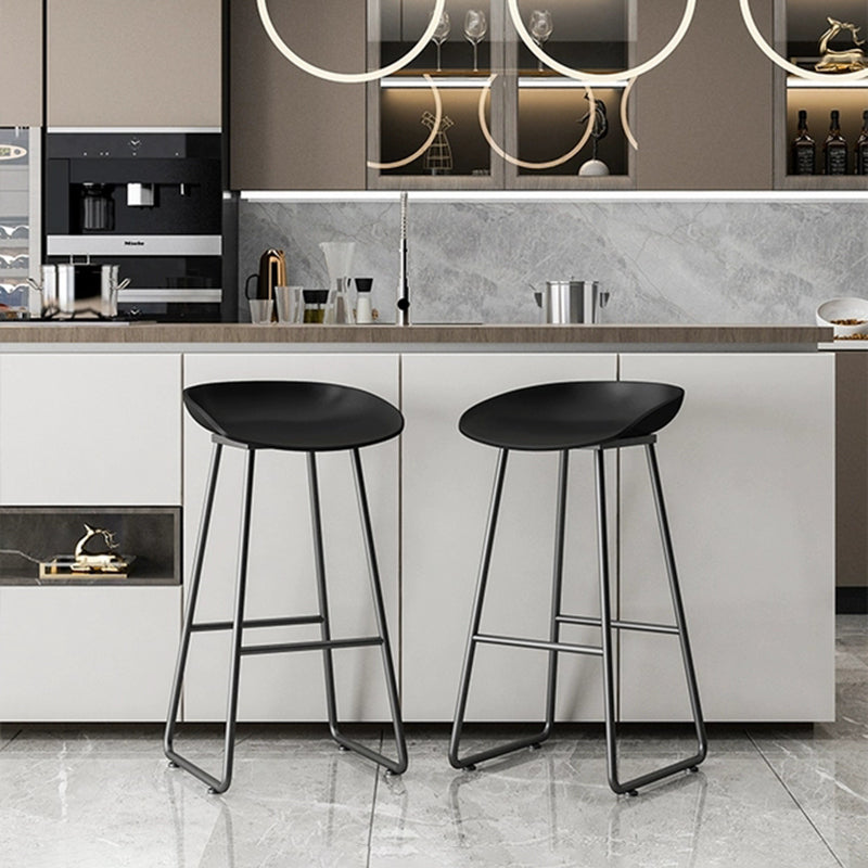 Industrial Indoor Barstool Iron Simple Tall Stool with Plastic Seat Clearhalo 'Bar Furniture' 'Bar Stools' 'bar_stools' 'furn' 'furn_bar_stools' 'furniture_bar_stools' 'Kitchen & Dining Furniture' 'kitchen&dining_furn' 'kitchen' 'kitchen_furn' Furniture' 4329654