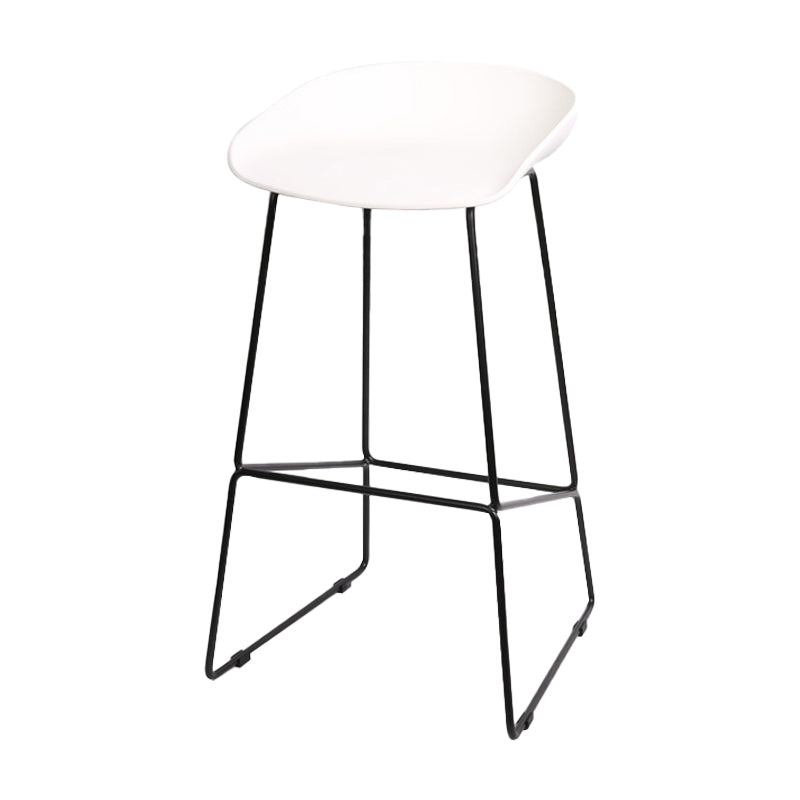 Industrial Indoor Barstool Iron Simple Tall Stool with Plastic Seat White 1 Piece Clearhalo 'Bar Furniture' 'Bar Stools' 'bar_stools' 'furn' 'furn_bar_stools' 'furniture_bar_stools' 'Kitchen & Dining Furniture' 'kitchen&dining_furn' 'kitchen' 'kitchen_furn' Furniture' 4329657