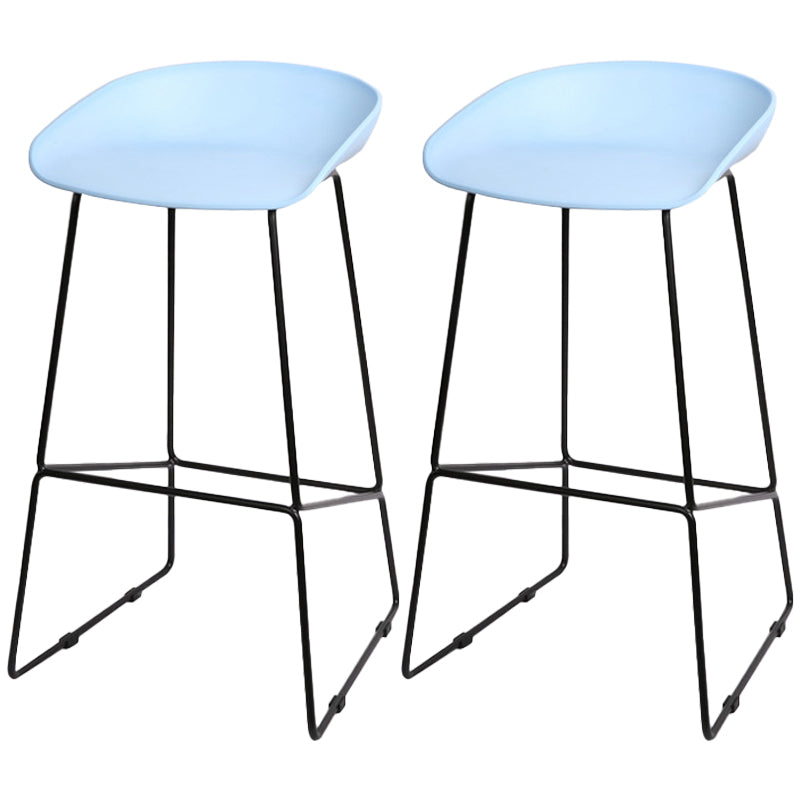 Industrial Indoor Barstool Iron Simple Tall Stool with Plastic Seat Blue 2 Piece Set Clearhalo 'Bar Furniture' 'Bar Stools' 'bar_stools' 'furn' 'furn_bar_stools' 'furniture_bar_stools' 'Kitchen & Dining Furniture' 'kitchen&dining_furn' 'kitchen' 'kitchen_furn' Furniture' 4329670