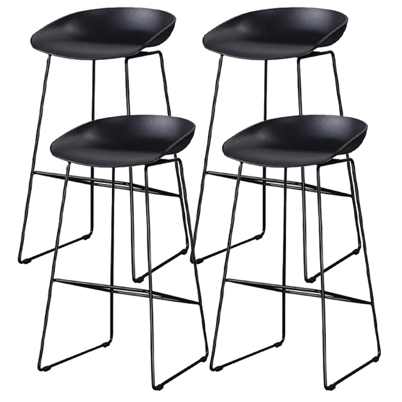 Industrial Indoor Barstool Iron Simple Tall Stool with Plastic Seat Black 4 Piece Set Clearhalo 'Bar Furniture' 'Bar Stools' 'bar_stools' 'furn' 'furn_bar_stools' 'furniture_bar_stools' 'Kitchen & Dining Furniture' 'kitchen&dining_furn' 'kitchen' 'kitchen_furn' Furniture' 4329677