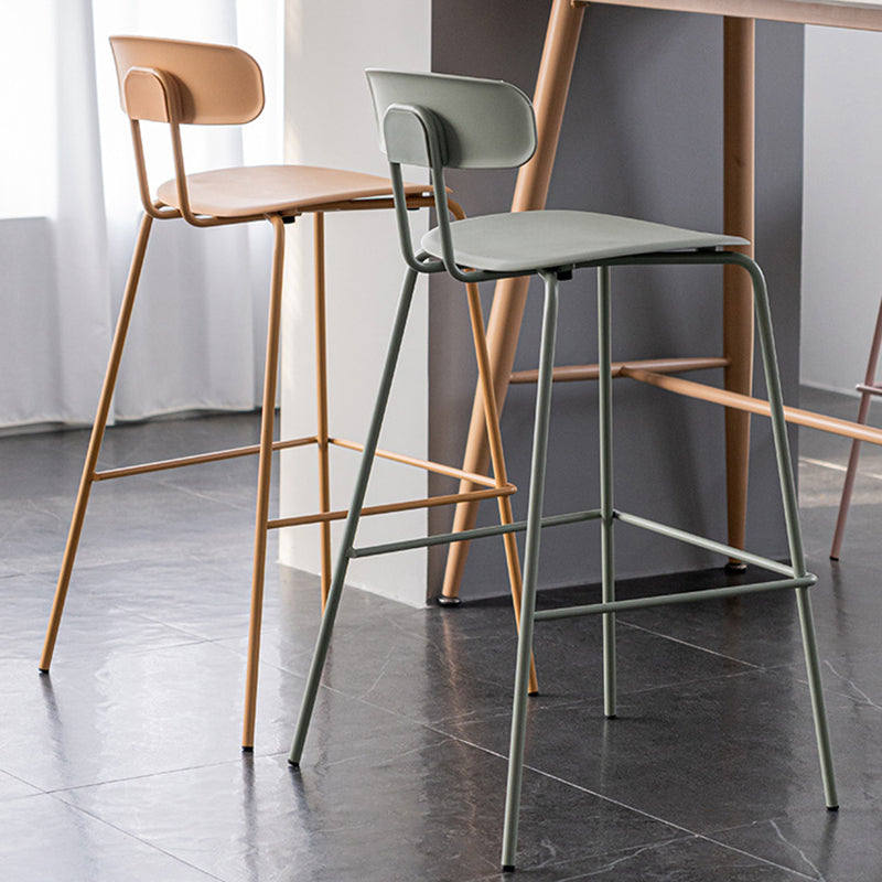 Modern Plastic Seats Barstool Metal 4 Legs Bar Stool for Indoor, Set of 2 Clearhalo 'Bar Furniture' 'Bar Stools' 'bar_stools' 'furn' 'furn_bar_stools' 'furniture_bar_stools' 'Kitchen & Dining Furniture' 'kitchen&dining_furn' 'kitchen' 'kitchen_furn' Furniture' 4329832