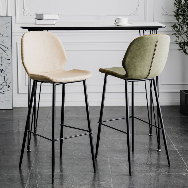 Industrial Leather Distressed Quilted Barstool Low Back Indoor Tall Stool Clearhalo 'Bar Furniture' 'Bar Stools' 'bar_stools' 'furn' 'furn_bar_stools' 'furniture_bar_stools' 'Kitchen & Dining Furniture' 'kitchen&dining_furn' 'kitchen' 'kitchen_furn' Furniture' 4330156