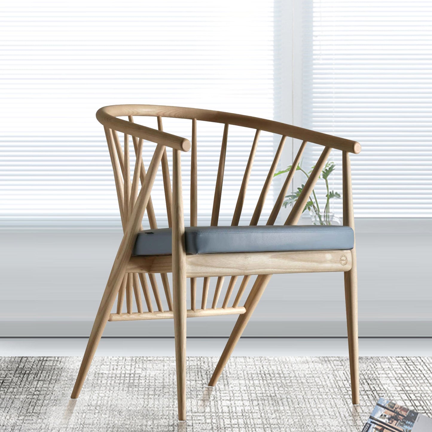 Traditional Style Wood Dining Chair Restaurant Windsor Back Arm Cushioned Chair Clearhalo ' kitchen&dining_furn' 'Dining Chairs' 'Dining Tables & Seating' 'dining_chair' 'furn' 'furn_dining_chair' 'Furniture' 'furniture_dining_chair' 'Kitchen & Dining Furniture' 'kitchen' 4331551