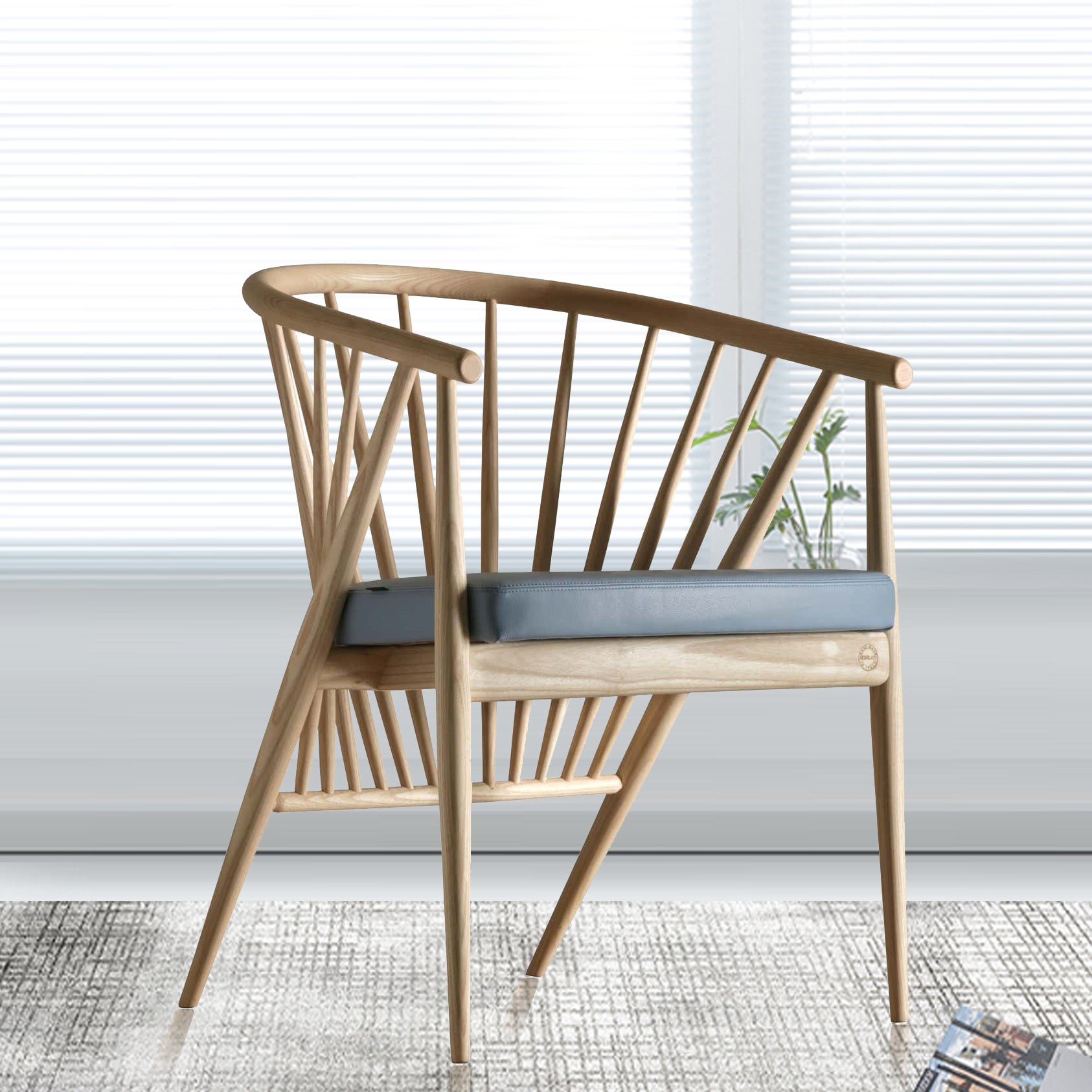 Traditional Style Wood Dining Chair Restaurant Windsor Back Arm Cushioned Chair Clearhalo ' kitchen&dining_furn' 'Dining Chairs' 'Dining Tables & Seating' 'dining_chair' 'furn' 'furn_dining_chair' 'Furniture' 'furniture_dining_chair' 'Kitchen & Dining Furniture' 'kitchen' 4331551