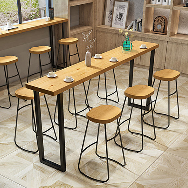Cafe and Break-room Bistro Bar Desk Modern Rectangle Wood Counter-height Pub Table Clearhalo 'Bar Furniture' 'Bar Tables' 'bar_tables' 'furn' 'furn_bar_tables' 'Furniture' 'furniture_bar_tables' 'Kitchen & Dining Furniture' 'kitchen&dining_furn' 'kitchen' 4335610