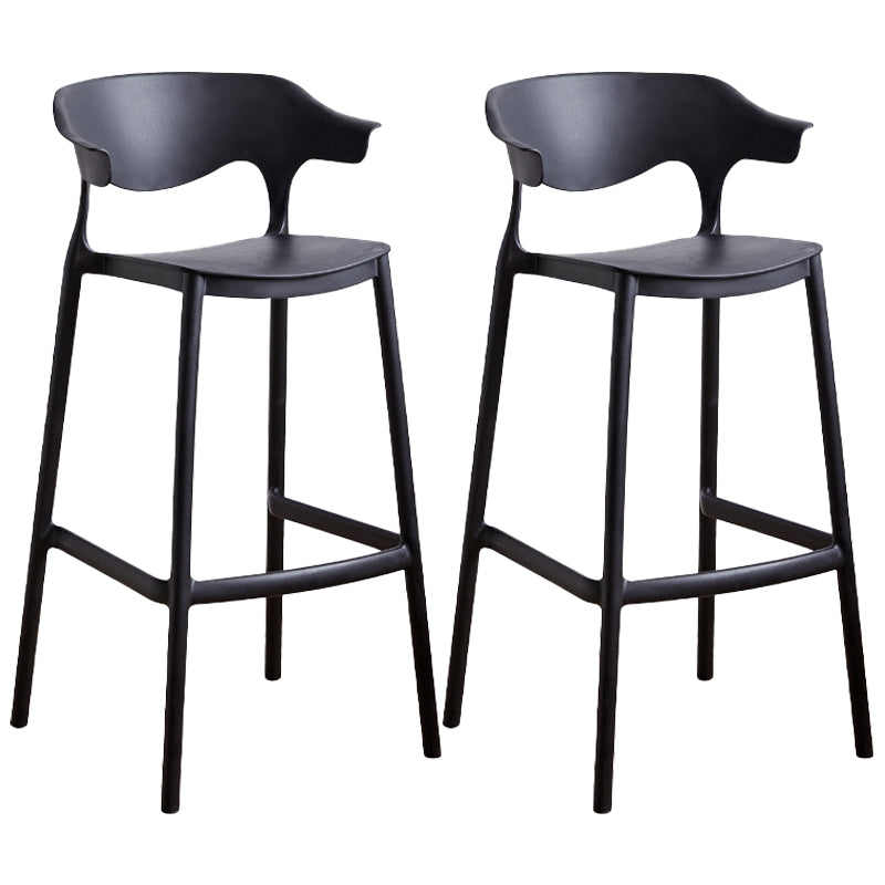 Stackable Plastic Indoor Counter Stools Low Back Scandinavian Bar Stools with Footrest Black 2 Piece Set Bar Stool(30"H) Clearhalo 'Bar Furniture' 'Bar Stools' 'bar_stools' 'furn' 'furn_bar_stools' 'furniture_bar_stools' 'Kitchen & Dining Furniture' 'kitchen&dining_furn' 'kitchen' 'kitchen_furn' Furniture' 4339781
