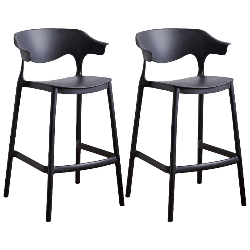 Stackable Plastic Indoor Counter Stools Low Back Scandinavian Bar Stools with Footrest Black 2 Piece Set Counter Stool(26"H) Clearhalo 'Bar Furniture' 'Bar Stools' 'bar_stools' 'furn' 'furn_bar_stools' 'furniture_bar_stools' 'Kitchen & Dining Furniture' 'kitchen&dining_furn' 'kitchen' 'kitchen_furn' Furniture' 4339790