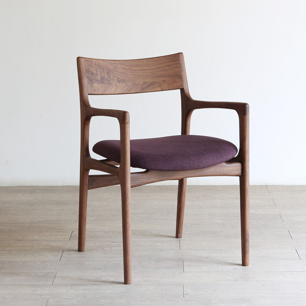 Traditional Style Ash Wood Chair Kitchen Dining Room Open Back Arm Chairs Clearhalo ' kitchen&dining_furn' 'Dining Chairs' 'Dining Tables & Seating' 'dining_chair' 'furn' 'furn_dining_chair' 'Furniture' 'furniture_dining_chair' 'Kitchen & Dining Furniture' 'kitchen' 4343349