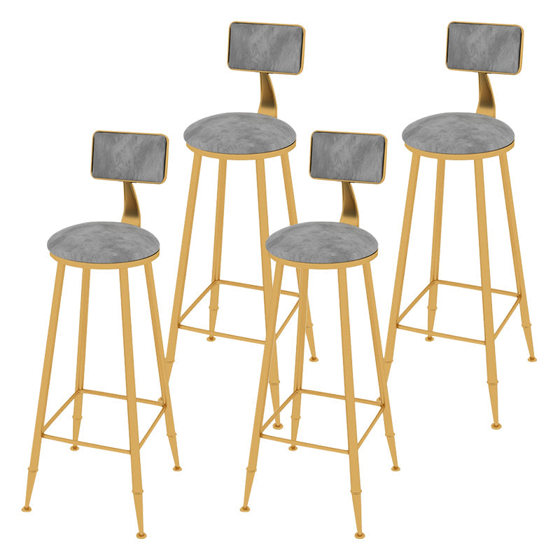 Glam Metal Upholstered Bar Stool Indoor Barstool with Iron Legs and Low Back,Cushion Gray 4 Piece Set Upholstered Clearhalo 'Bar Furniture' 'Bar Stools' 'bar_stools' 'furn' 'furn_bar_stools' 'furniture_bar_stools' 'Kitchen & Dining Furniture' 'kitchen&dining_furn' 'kitchen' 'kitchen_furn' Furniture' 4344346