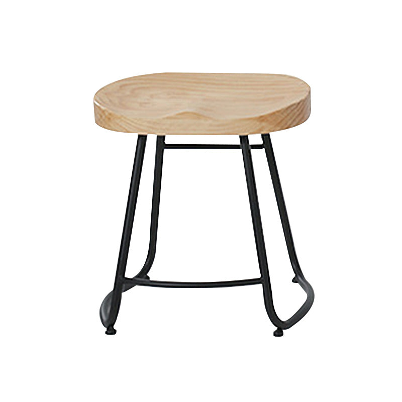 Iron Bar Stool Home Living Room Milk Tea Shop High Stool Bar Creative Modern Style 1 Piece Short Stool(18"H) Clearhalo 'Bar Furniture' 'Bar Stools' 'bar_stools' 'furn' 'furn_bar_stools' 'furniture_bar_stools' 'Kitchen & Dining Furniture' 'kitchen&dining_furn' 'kitchen' 'kitchen_furn' Furniture' 4344694