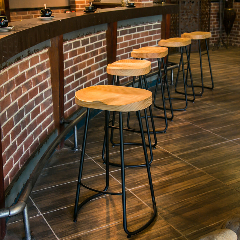 Iron Bar Stool Home Living Room Milk Tea Shop High Stool Bar Creative Modern Style Clearhalo 'Bar Furniture' 'Bar Stools' 'bar_stools' 'furn' 'furn_bar_stools' 'furniture_bar_stools' 'Kitchen & Dining Furniture' 'kitchen&dining_furn' 'kitchen' 'kitchen_furn' Furniture' 4344695