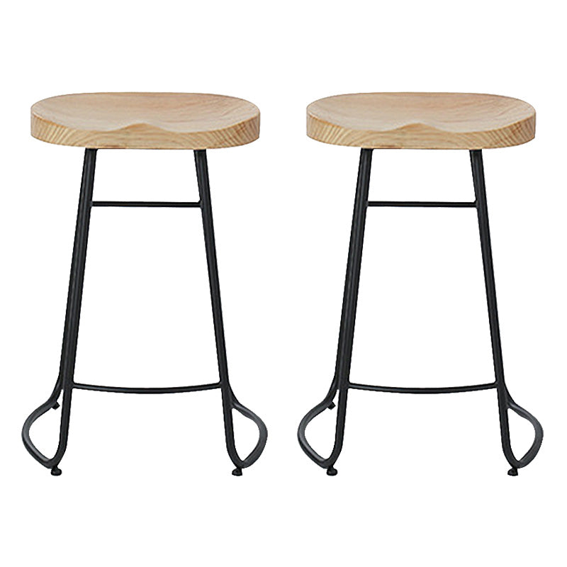 Iron Bar Stool Home Living Room Milk Tea Shop High Stool Bar Creative Modern Style 2 Piece Set Counter Stool(26"H) Clearhalo 'Bar Furniture' 'Bar Stools' 'bar_stools' 'furn' 'furn_bar_stools' 'furniture_bar_stools' 'Kitchen & Dining Furniture' 'kitchen&dining_furn' 'kitchen' 'kitchen_furn' Furniture' 4344701