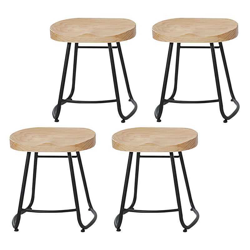 Iron Bar Stool Home Living Room Milk Tea Shop High Stool Bar Creative Modern Style 4 Piece Set Short Stool(18"H) Clearhalo 'Bar Furniture' 'Bar Stools' 'bar_stools' 'furn' 'furn_bar_stools' 'furniture_bar_stools' 'Kitchen & Dining Furniture' 'kitchen&dining_furn' 'kitchen' 'kitchen_furn' Furniture' 4344705