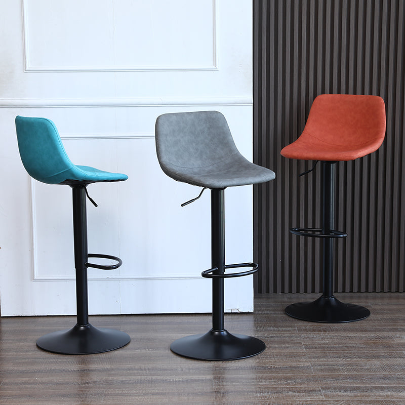 Contemporary Metal Bar Stool Backrest Indoor Counter Stool with Leather Seat Clearhalo 'Bar Furniture' 'Bar Stools' 'bar_stools' 'furn' 'furn_bar_stools' 'furniture_bar_stools' 'Kitchen & Dining Furniture' 'kitchen&dining_furn' 'kitchen' 'kitchen_furn' Furniture' 4344775