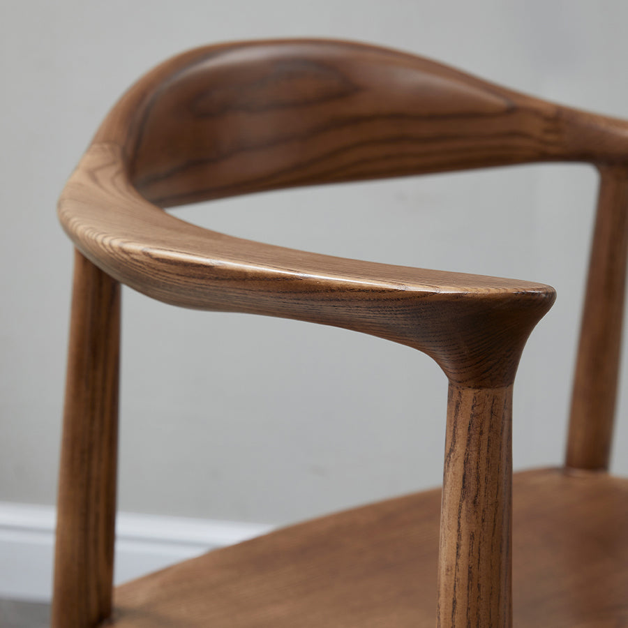 Traditional Ash Arm Dining Chairs Solid Wood Open Back Home Armchairs Clearhalo ' kitchen&dining_furn' 'Dining Chairs' 'Dining Tables & Seating' 'dining_chair' 'furn' 'furn_dining_chair' 'Furniture' 'furniture_dining_chair' 'Kitchen & Dining Furniture' 'kitchen' 4369450