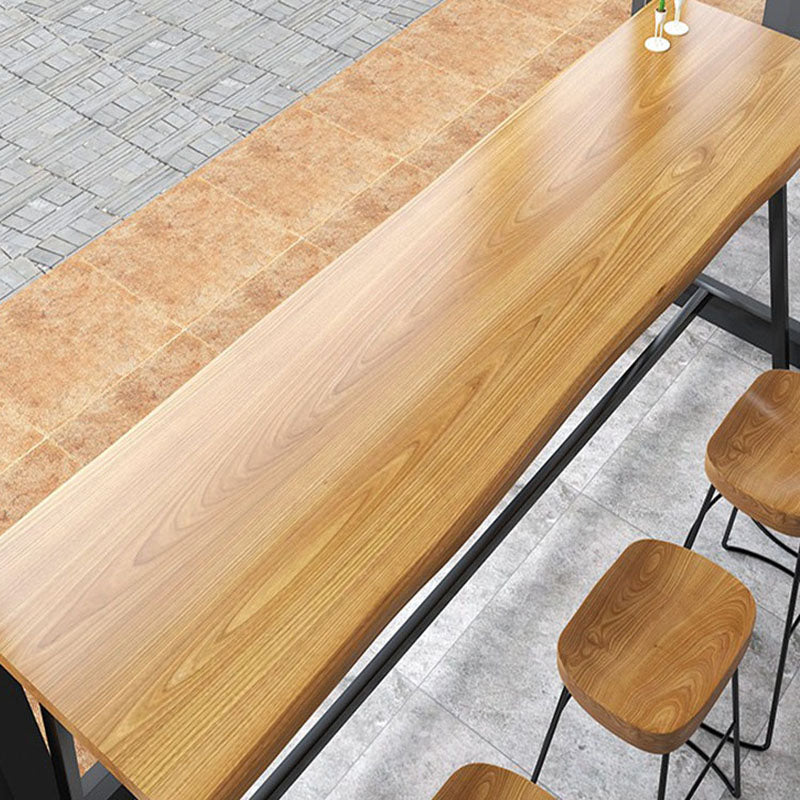 Dining Room Rectangle Wood Top Counter Table Metal Black Legs Industrial Bar Table Clearhalo 'Bar Furniture' 'Bar Tables' 'bar_tables' 'furn' 'furn_bar_tables' 'Furniture' 'furniture_bar_tables' 'Kitchen & Dining Furniture' 4372471