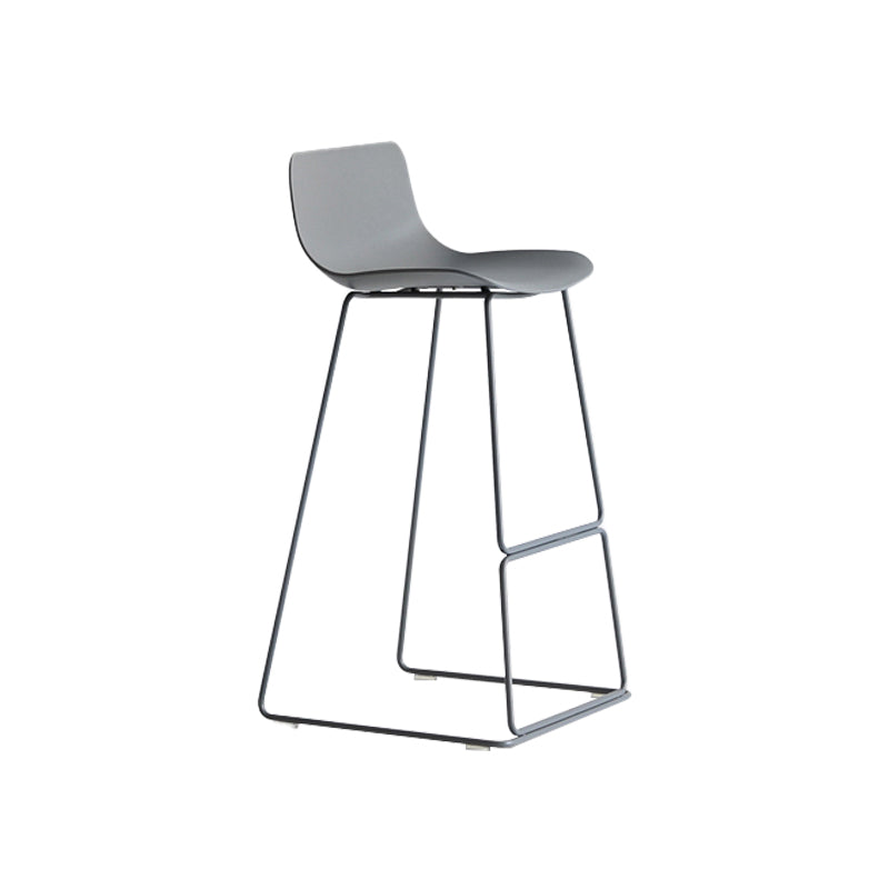 Contemporary Plastic Barstool Bristol Bar Stool With Metal Legs and Low Back Grey 1 Piece Clearhalo 'Bar Furniture' 'Bar Stools' 'bar_stools' 'furn' 'furn_bar_stools' 'furniture_bar_stools' 'Kitchen & Dining Furniture' 'kitchen&dining_furn' 'kitchen' 'kitchen_furn' Furniture' 4380448