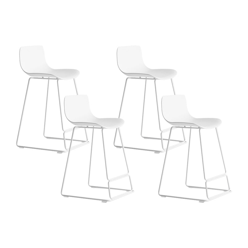 Contemporary Plastic Barstool Bristol Bar Stool With Metal Legs and Low Back White 4 Piece Set Counter Stool(26"H) Clearhalo 'Bar Furniture' 'Bar Stools' 'bar_stools' 'furn' 'furn_bar_stools' 'furniture_bar_stools' 'Kitchen & Dining Furniture' 'kitchen&dining_furn' 'kitchen' 'kitchen_furn' Furniture' 4380456