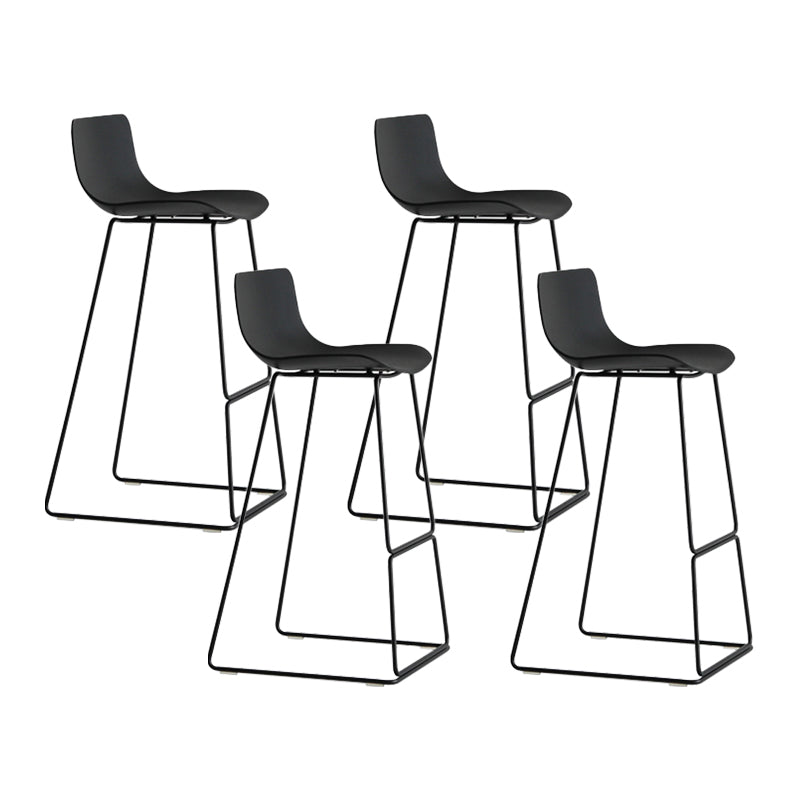 Contemporary Plastic Barstool Bristol Bar Stool With Metal Legs and Low Back Black 4 Piece Set Clearhalo 'Bar Furniture' 'Bar Stools' 'bar_stools' 'furn' 'furn_bar_stools' 'furniture_bar_stools' 'Kitchen & Dining Furniture' 'kitchen&dining_furn' 'kitchen' 'kitchen_furn' Furniture' 4380467