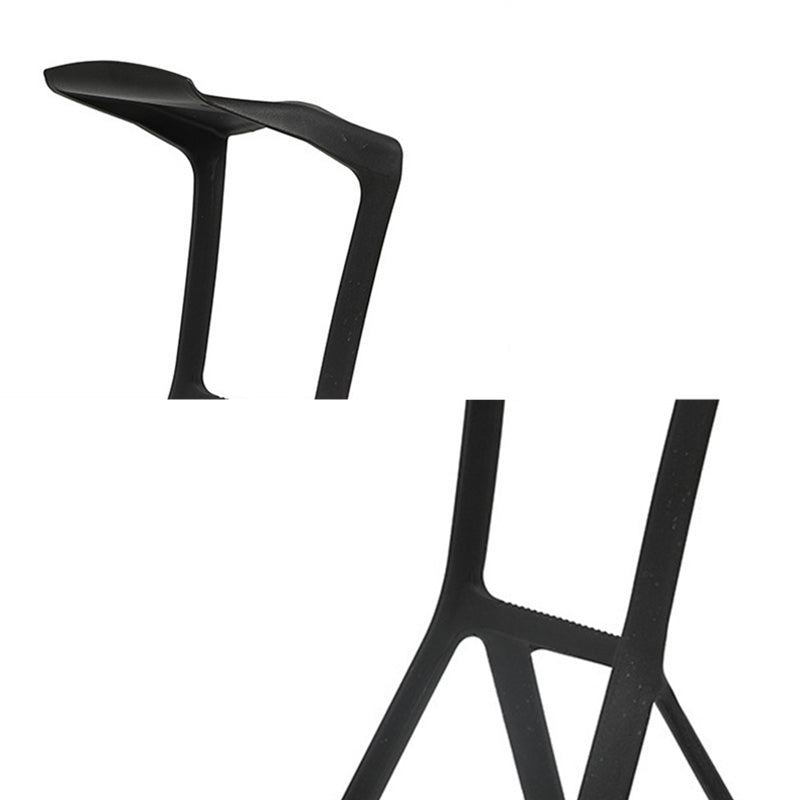 Nordic Distinctive Modelling Barstool Plastic 4 Legs Bar Stool for Living Room, Set of 4 Clearhalo 'Bar Furniture' 'Bar Stools' 'bar_stools' 'furn' 'furn_bar_stools' 'furniture_bar_stools' 'Kitchen & Dining Furniture' 'kitchen&dining_furn' 'kitchen' 'kitchen_furn' Furniture' 4380718
