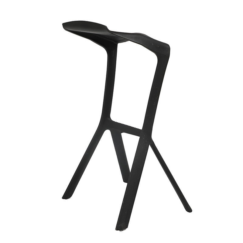 Nordic Distinctive Modelling Barstool Plastic 4 Legs Bar Stool for Living Room, Set of 4 Clearhalo 'Bar Furniture' 'Bar Stools' 'bar_stools' 'furn' 'furn_bar_stools' 'furniture_bar_stools' 'Kitchen & Dining Furniture' 'kitchen&dining_furn' 'kitchen' 'kitchen_furn' Furniture' 4380719