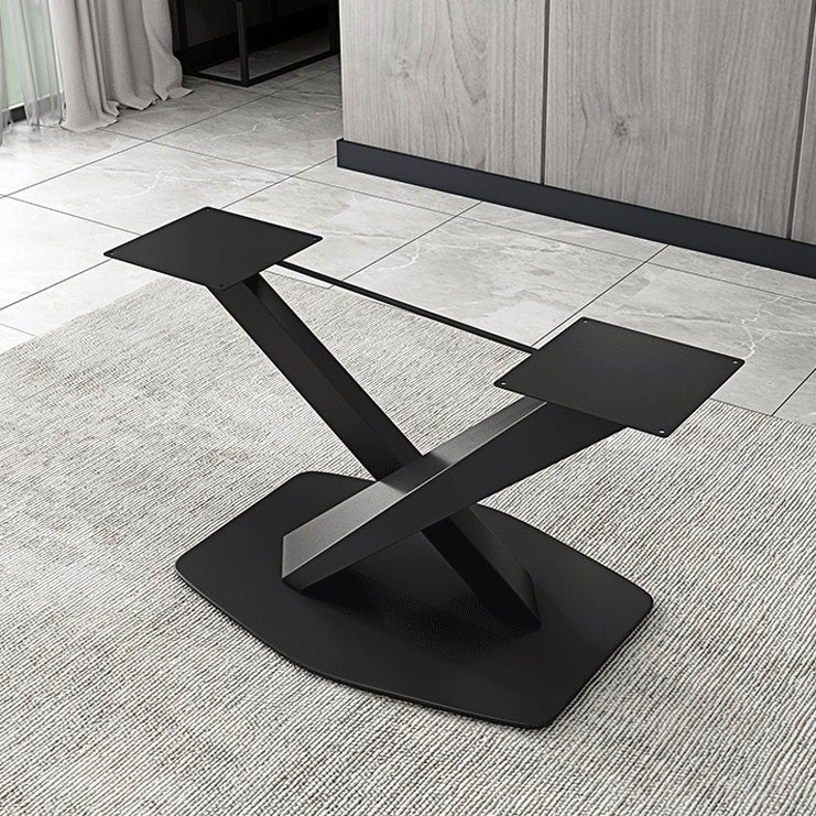 Metal Industrial Dining Table Solid Wood Top Table with Pedestal Base Clearhalo ' dining_table' 'Dining Tables & Seating' 'Dining Tables' 'furn' 'furn_dining_table' 'Furniture' 'furniture_dining_table' 'Kitchen & Dining Furniture' 'kitchen&dining_furn' 'kitchen' 'kitchen_dining_table' 4381354