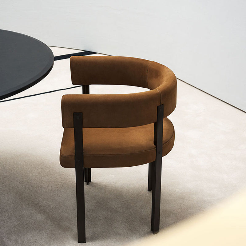 Modern Style Dining Armchairs Upholstered Arm Chairs with Black Metal Legs Clearhalo ' kitchen&dining_furn' 'Dining Chairs' 'Dining Tables & Seating' 'dining_chair' 'furn' 'furn_dining_chair' 'Furniture' 'furniture_dining_chair' 'Kitchen & Dining Furniture' 'kitchen' 4381747